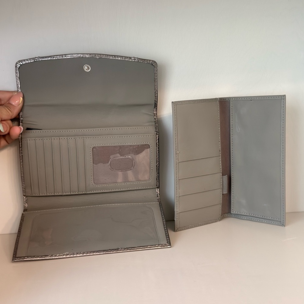 Fossil Y2K Metallic Silver Wallet, extra insert 7x4 - Picture 8 of 16